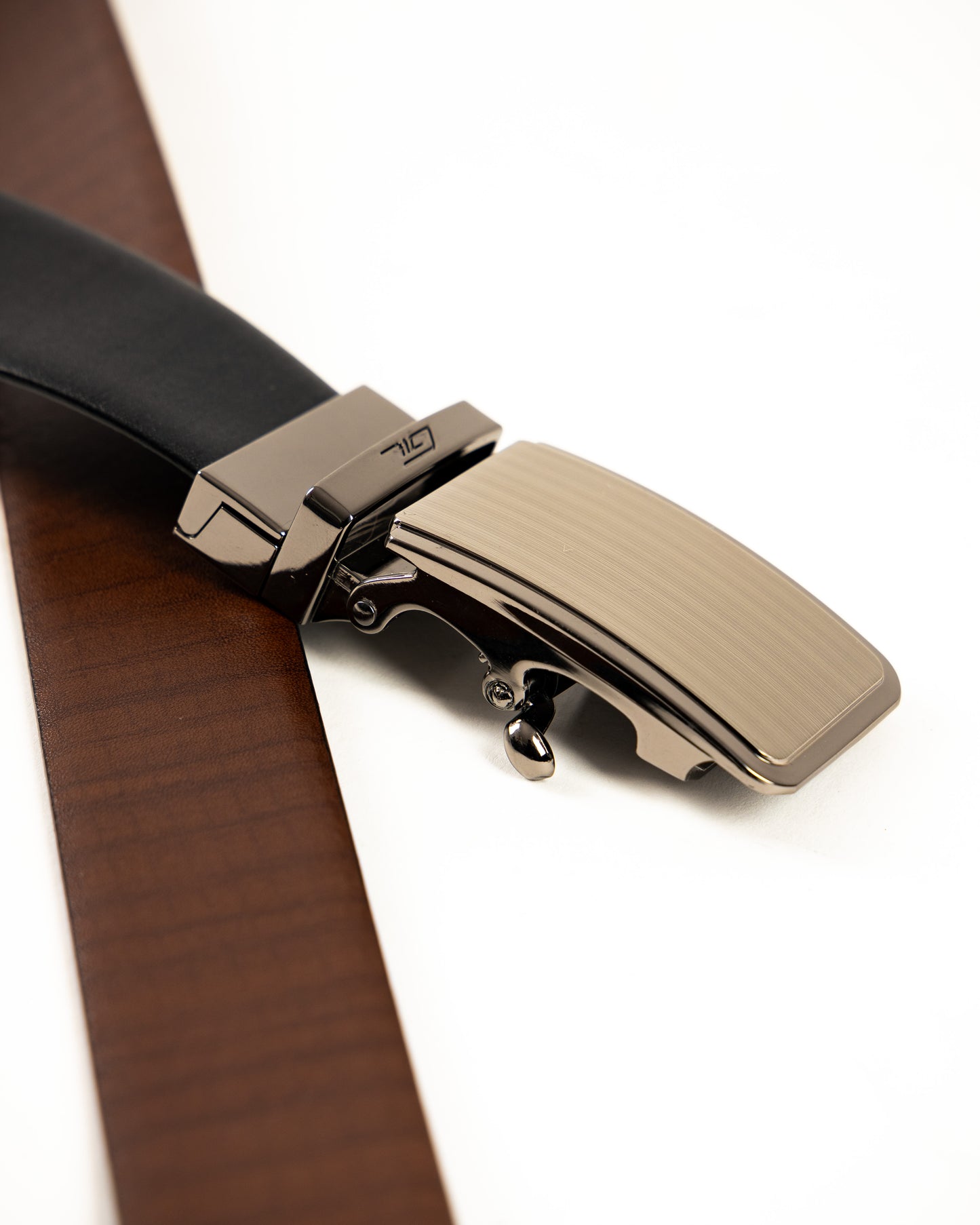 REV. 35MM, Auto Turning leather belt