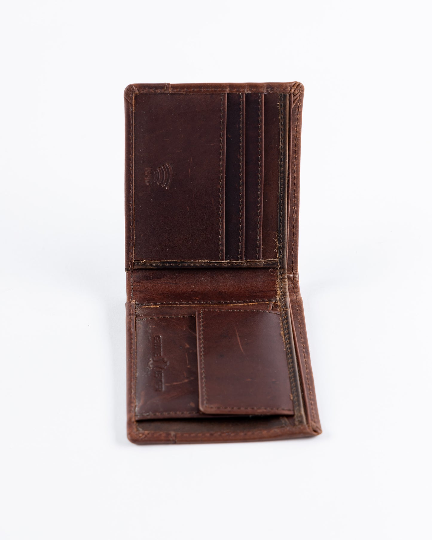 Gape wallet