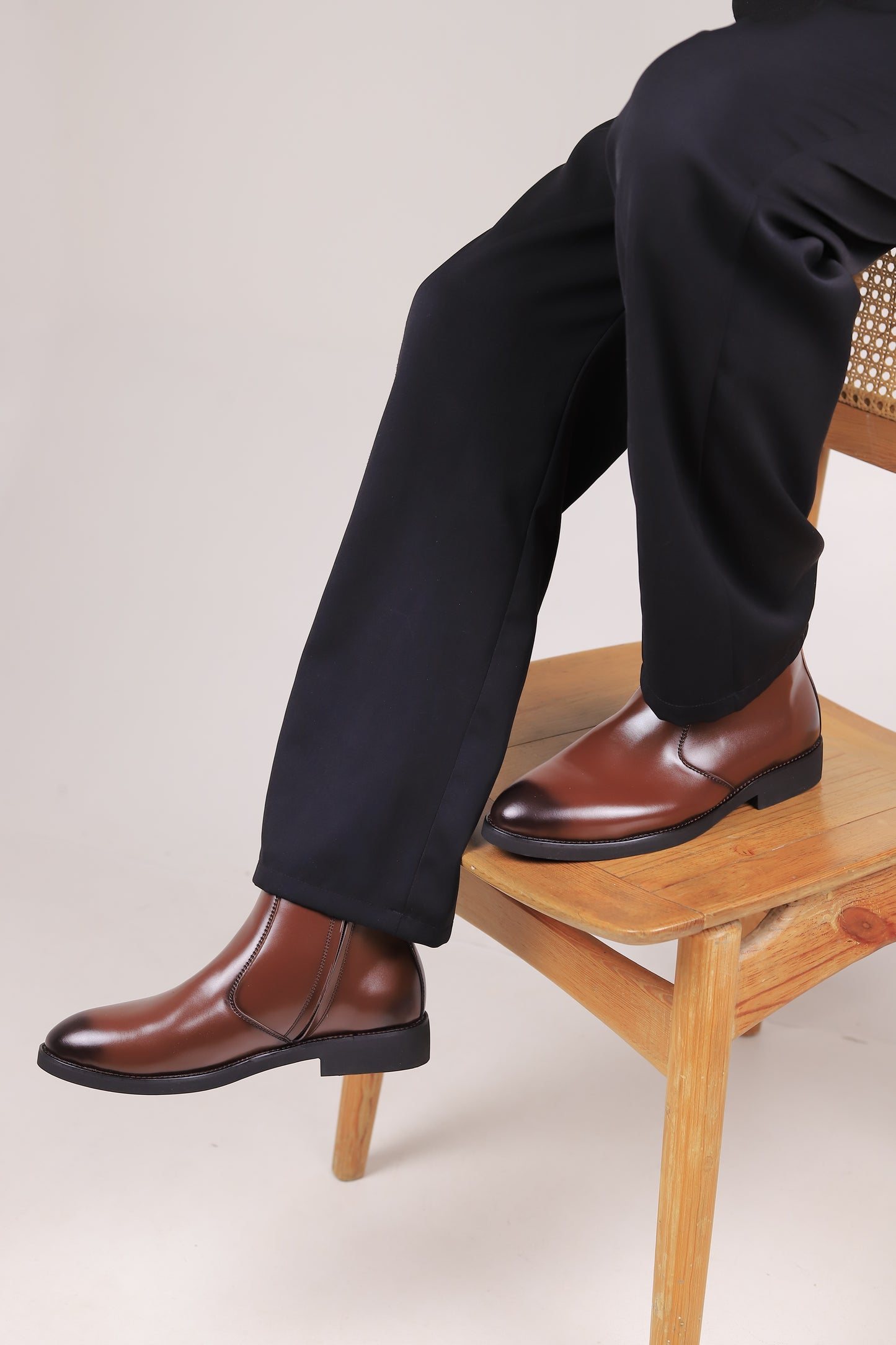 Zane Zipper Boot