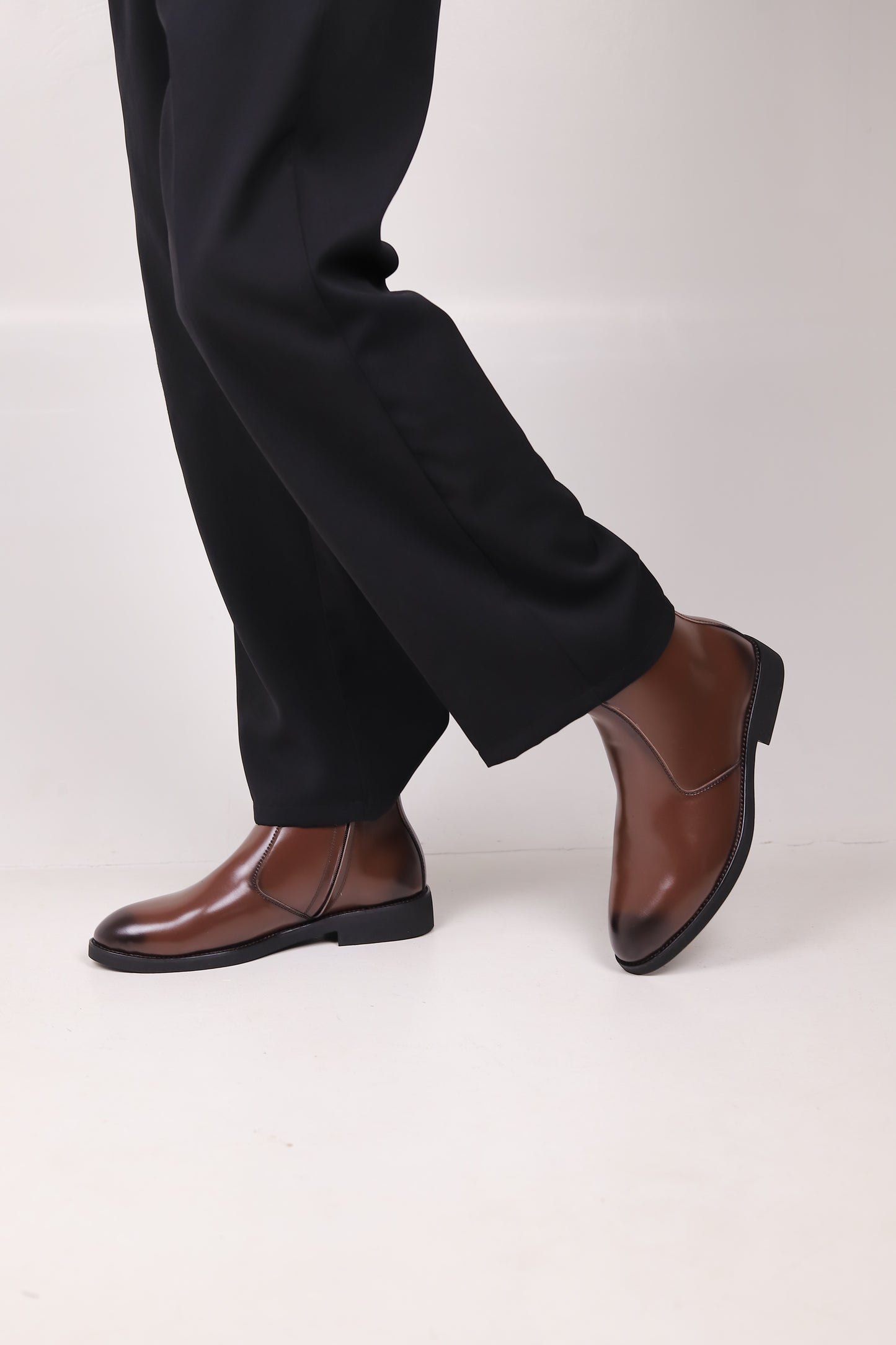 Zane Zipper Boot