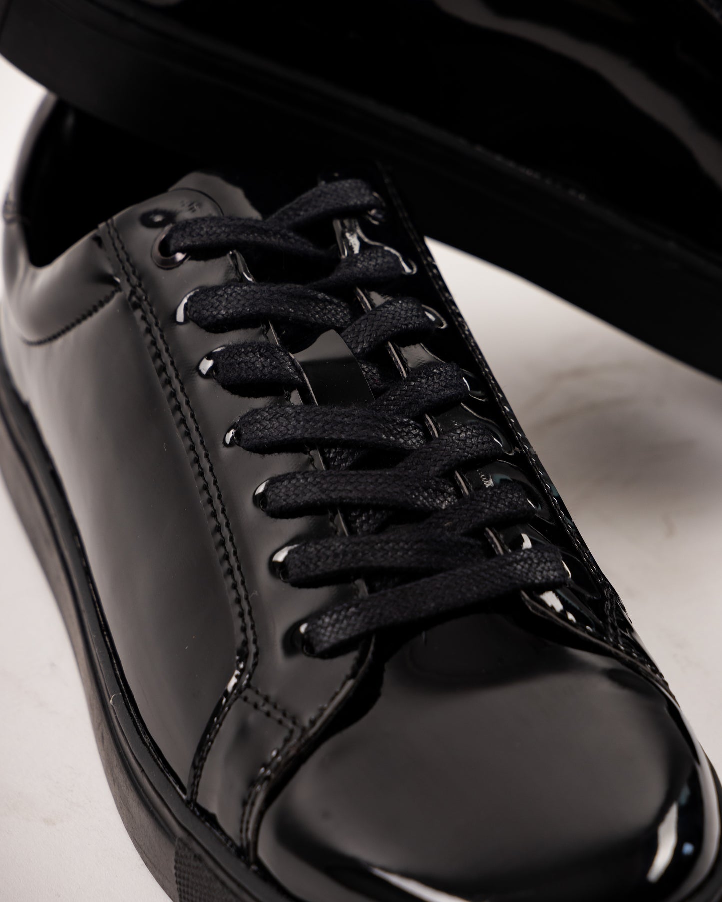 Essential Patent Black