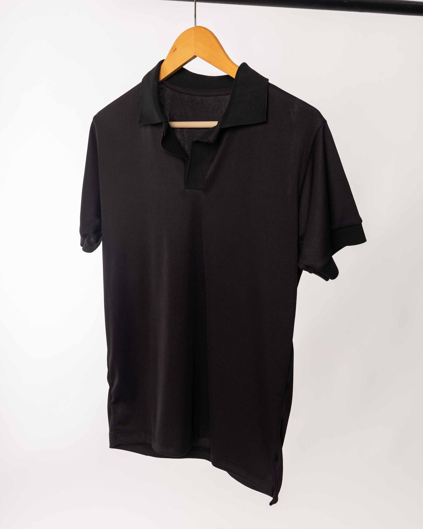 Lining Polo Black Tshirt