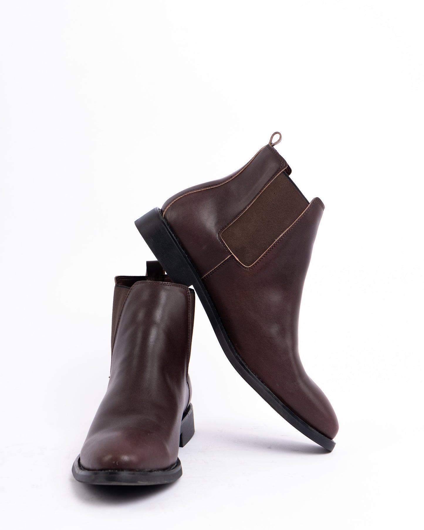 Vegan Chelsea boot