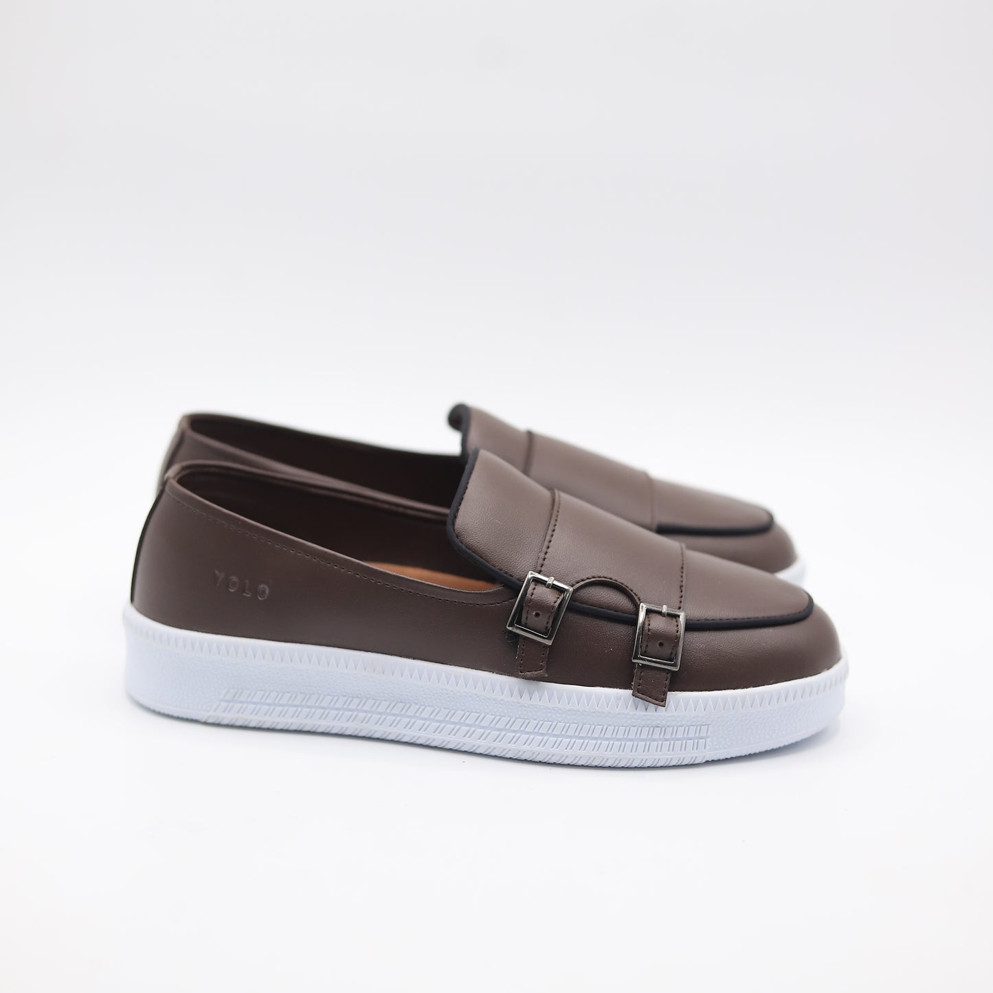 Monks Sneaker