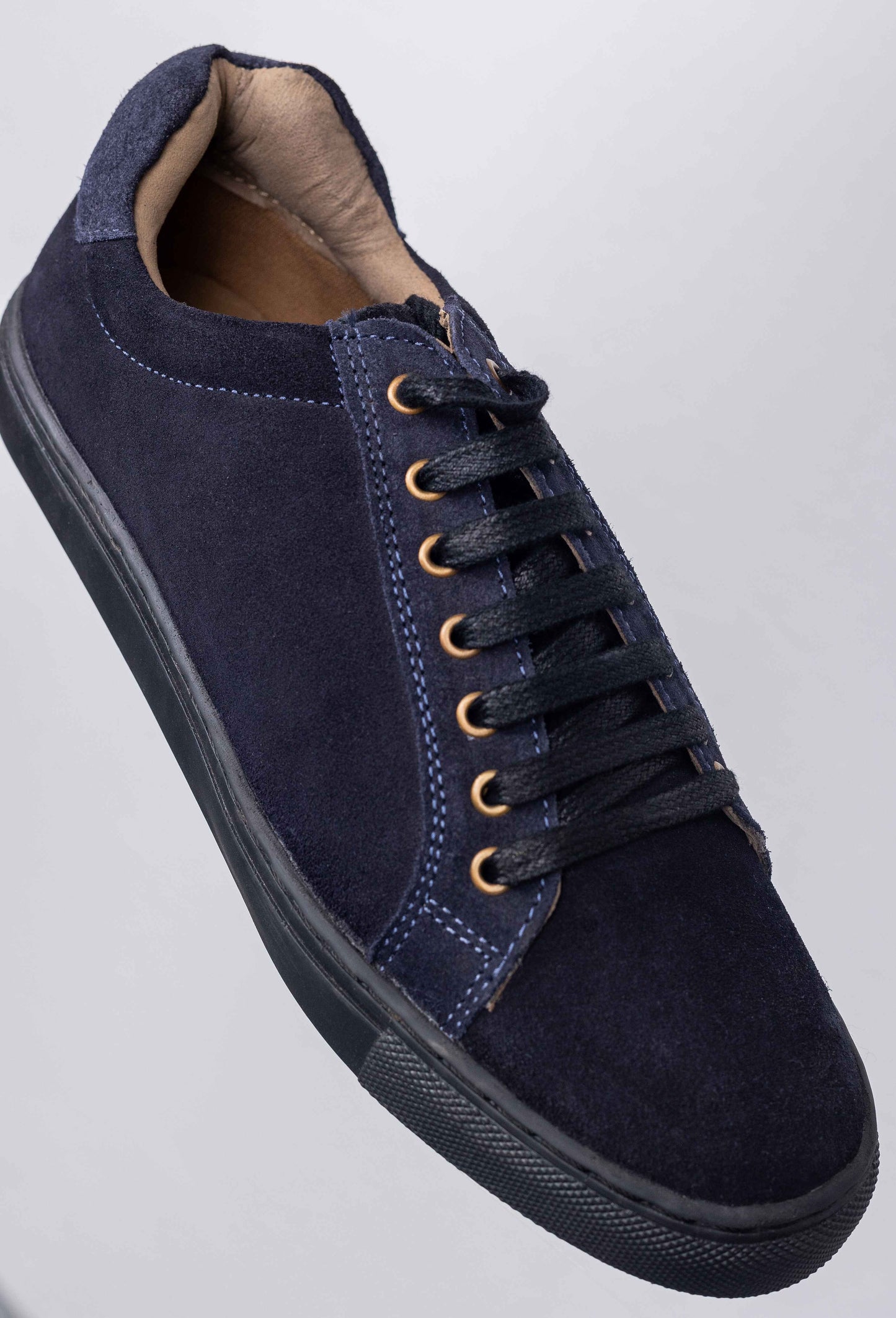 Essential Suede Blue